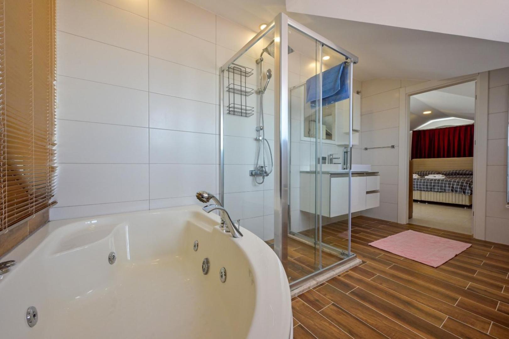Lorenzo- 4 Bedroom Holiday Villa In Hisaronu Fethiye Exteriér fotografie